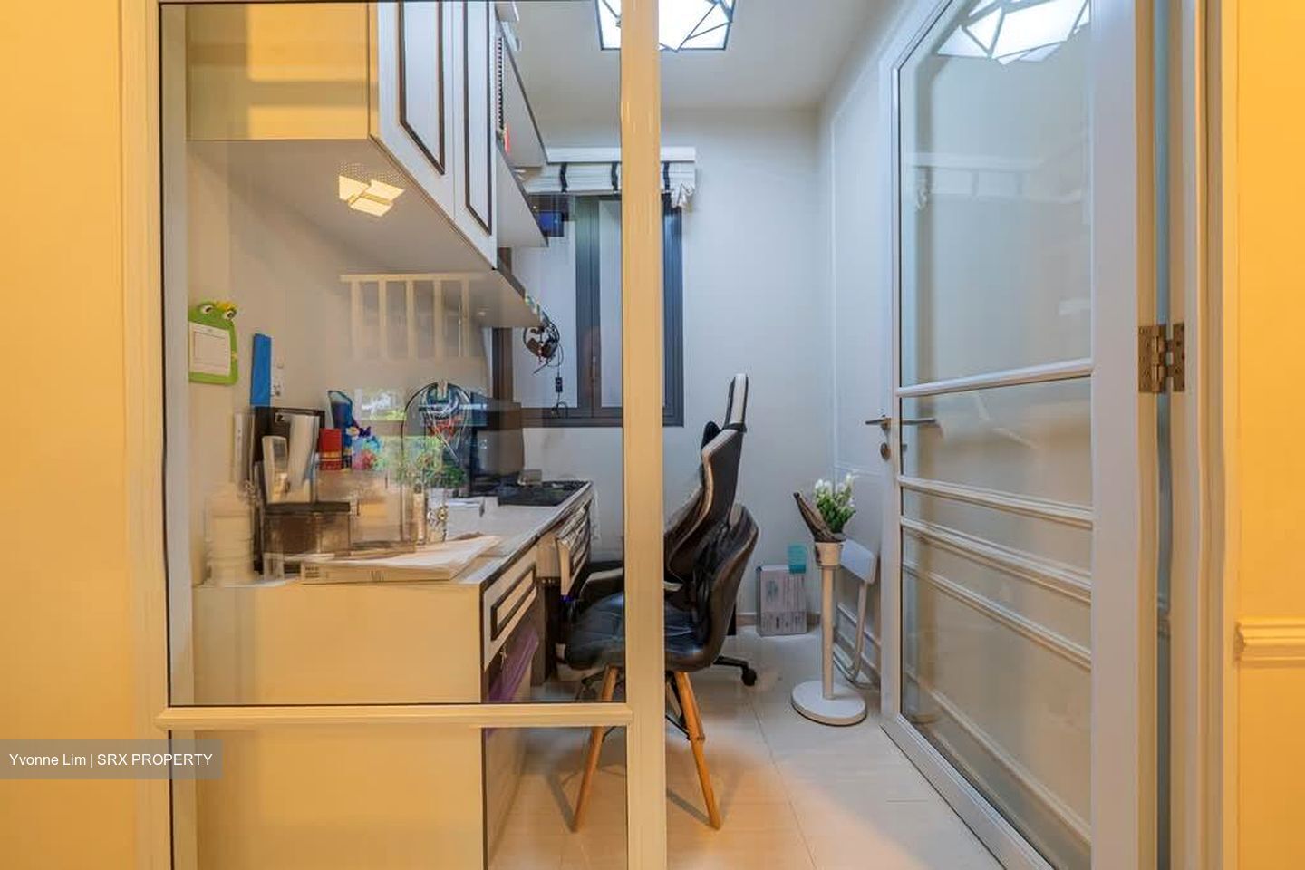 Bellewaters (D19), Condominium #557637341